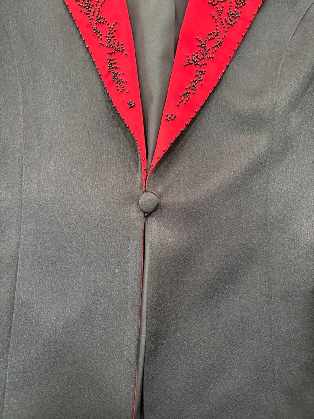 Nu Mode Black Blazer with Red Beaded Lapel - Picture 4 of 4